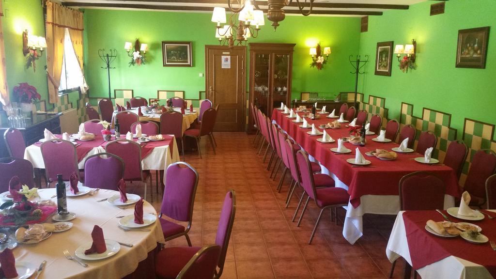 Hotel Hidalgo Alcaudete Esterno foto